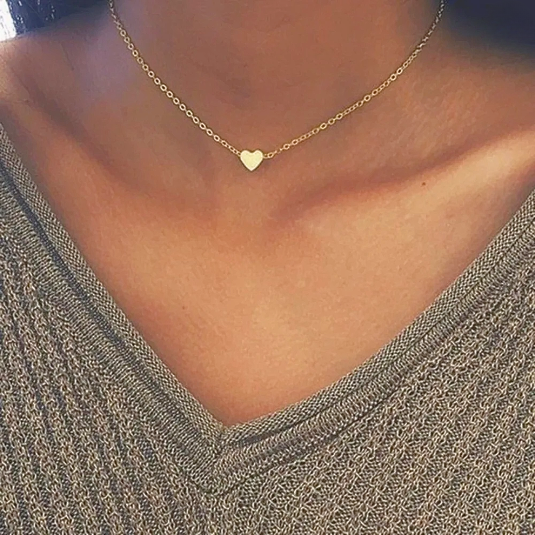 Amour Necklace